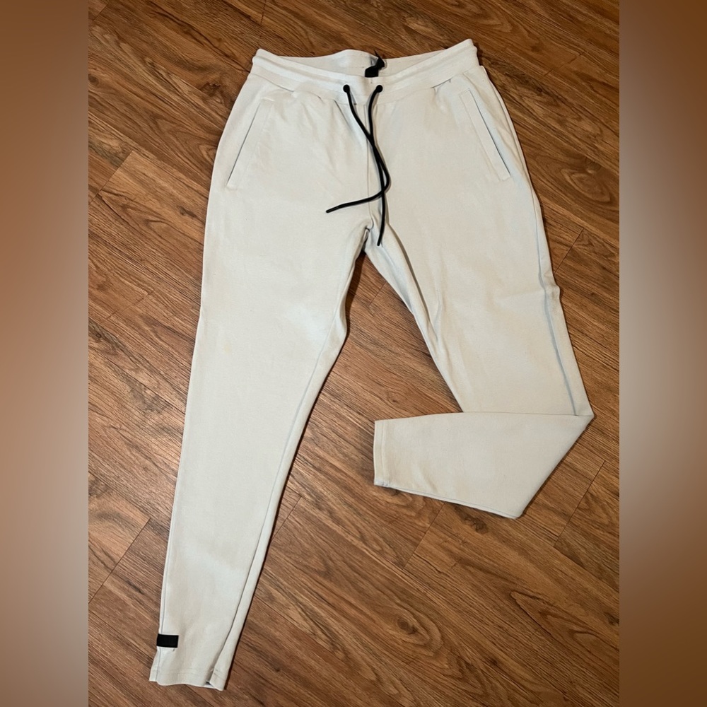 Alphalete Sz large joggers brand new